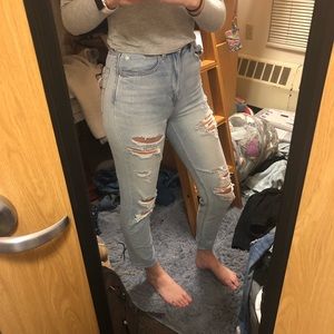 American Eagle mom jeans